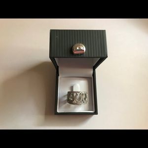 Kelly Herd Horseshoe Ring